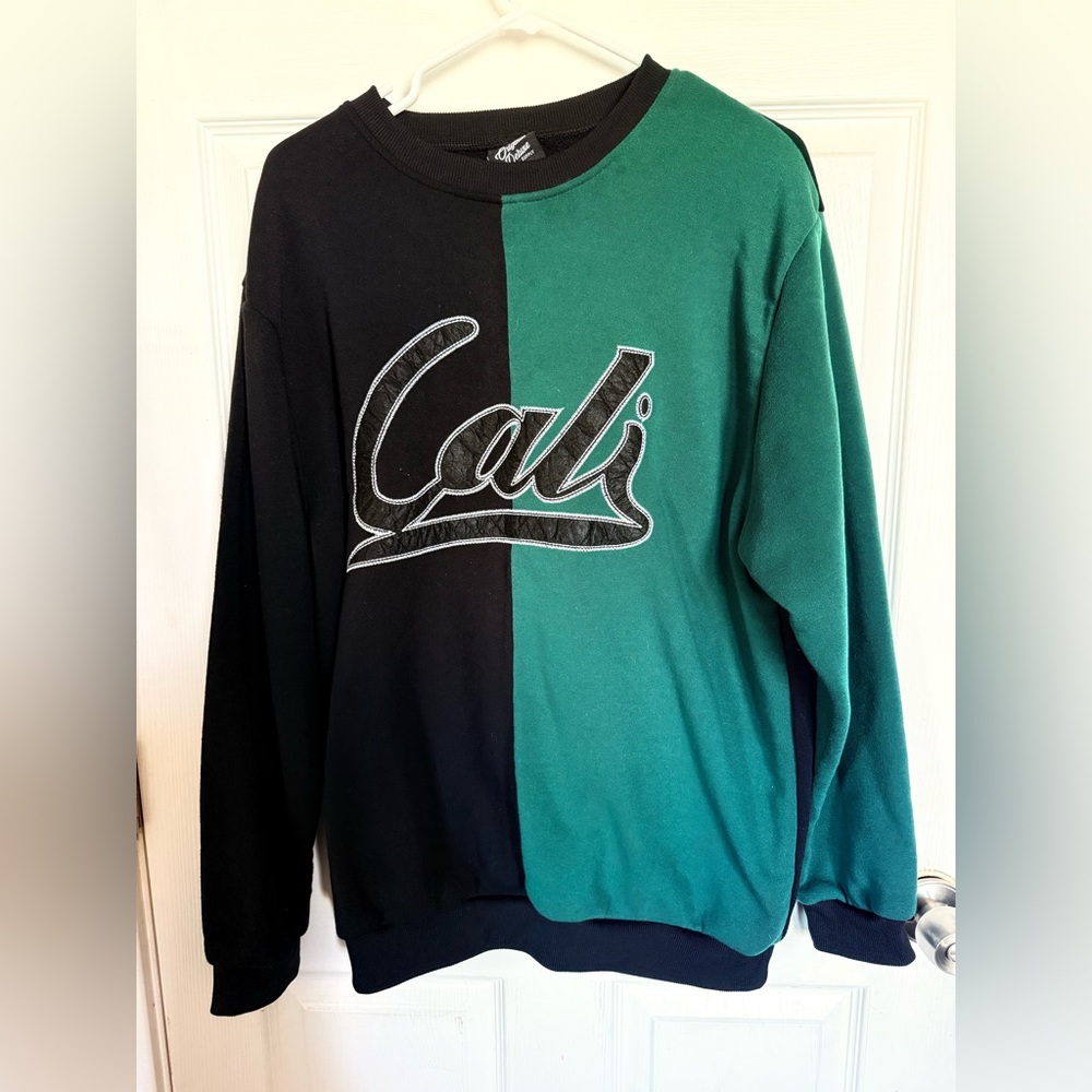 Original Deluxe Two-Tone Green and Black Crewneck Sweater